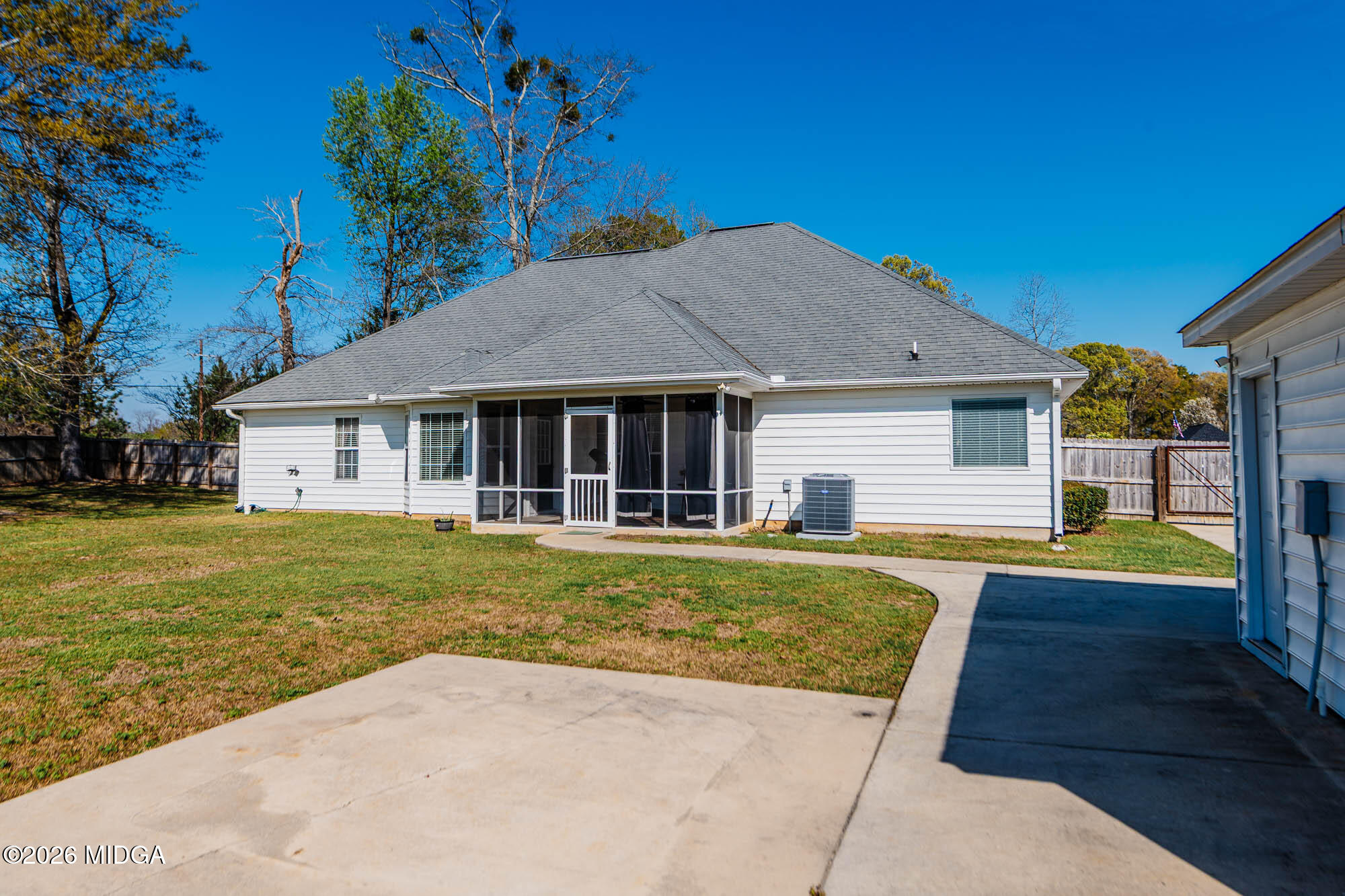 100 Crystal Ridge Circle Byron, GA 31008 - Photo 34 of 36 DSC_1650