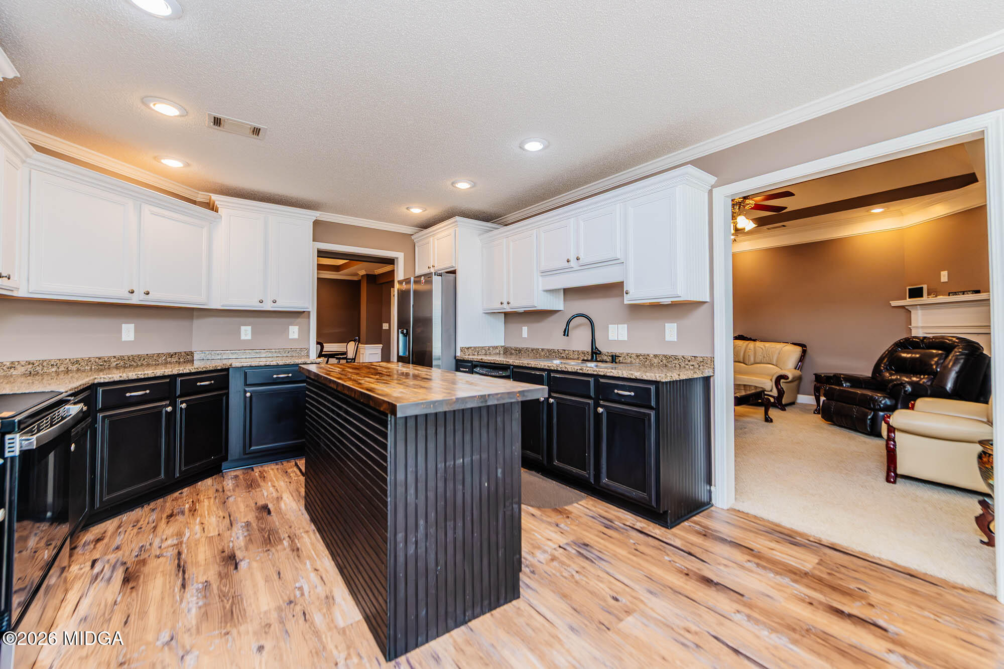 100 Crystal Ridge Circle Byron, GA 31008 - Photo 9 of 36 DSC_1682