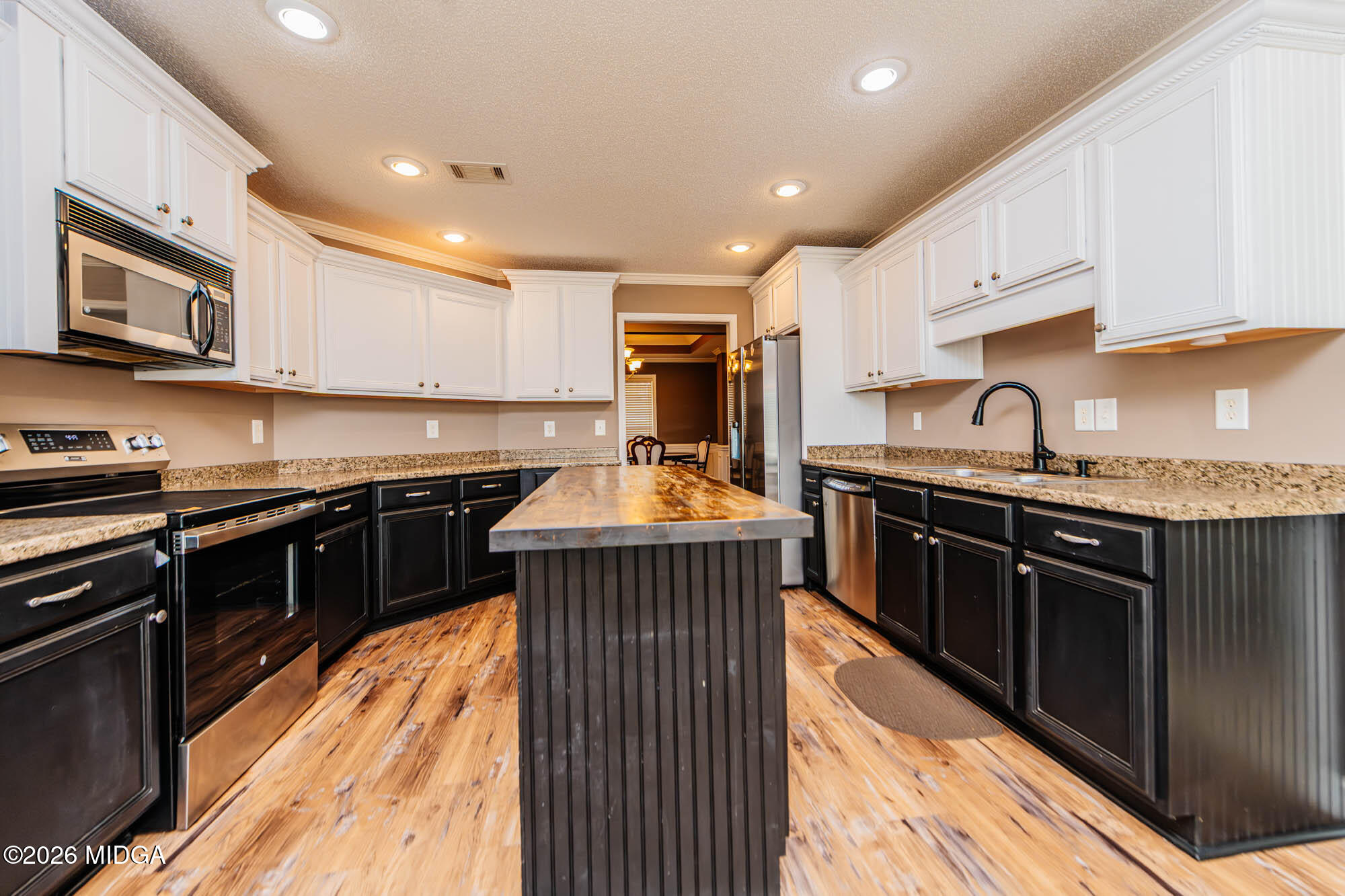 100 Crystal Ridge Circle Byron, GA 31008 - Photo 10 of 36 DSC_1686