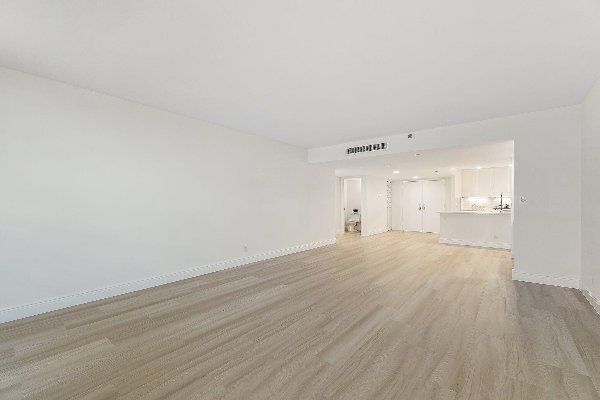 19670 South Beach Road, Unit C513 Jupiter, FL 33469 - Photo 23 of 73 044-19670BeachRd-C513-Jupiter-SMALL