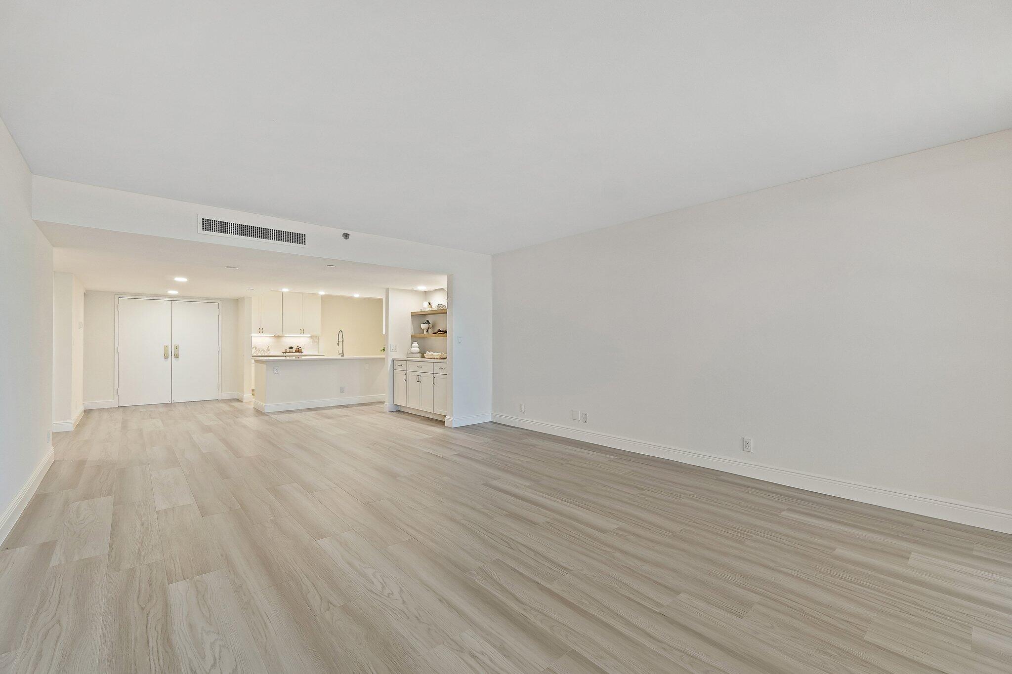 19670 South Beach Road, Unit C513 Jupiter, FL 33469 - Photo 25 of 73 045-19670BeachRd-C513-Jupiter-SMALL