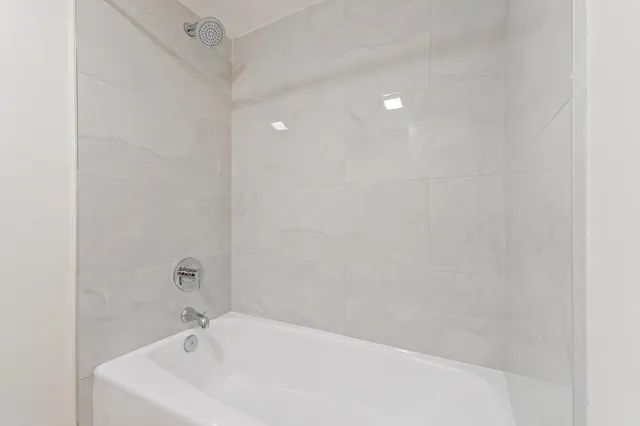 $1,799,990 | 19670 South Beach Road, Unit C513, Jupiter, FL 33469