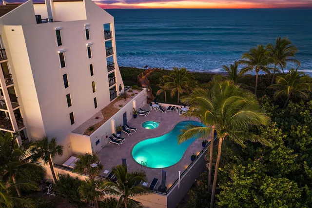 $1,799,990 | 19670 South Beach Road, Unit C513, Jupiter, FL 33469