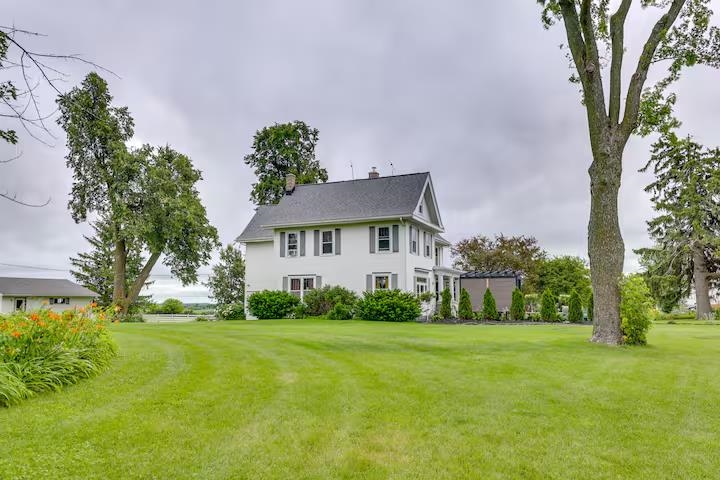 2749 Town Hall Road Mount Horeb, WI 53572 - Photo 14 of 90