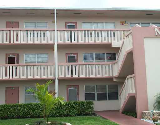 558 Mansfield M, Unit 558N Boca Raton, FL 33434 - Photo 1 of 1 Primary Photo