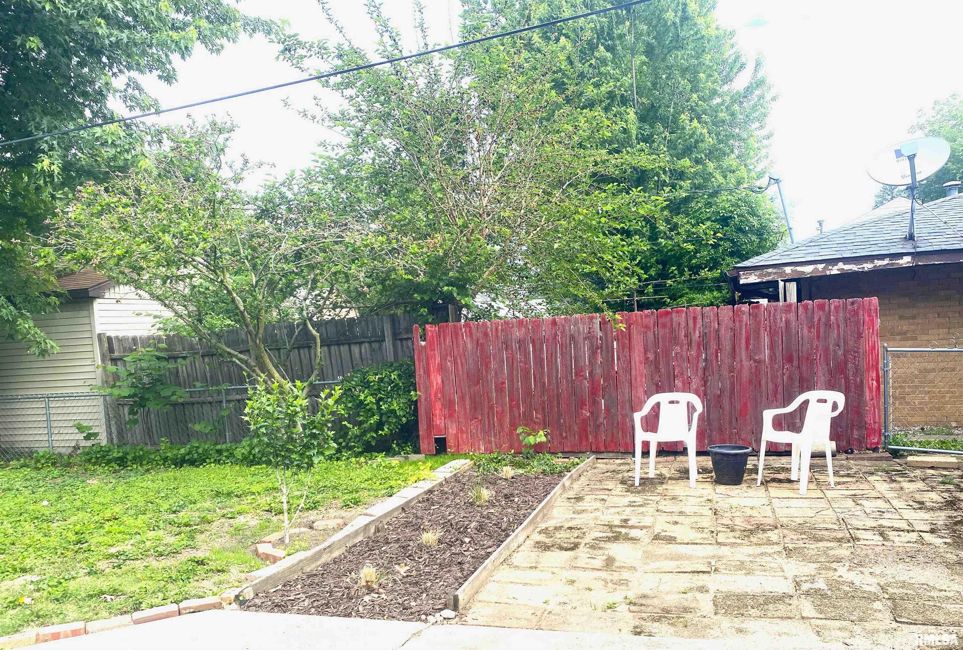 2425 South College Street Springfield, IL 62704 - Photo 22 of 27