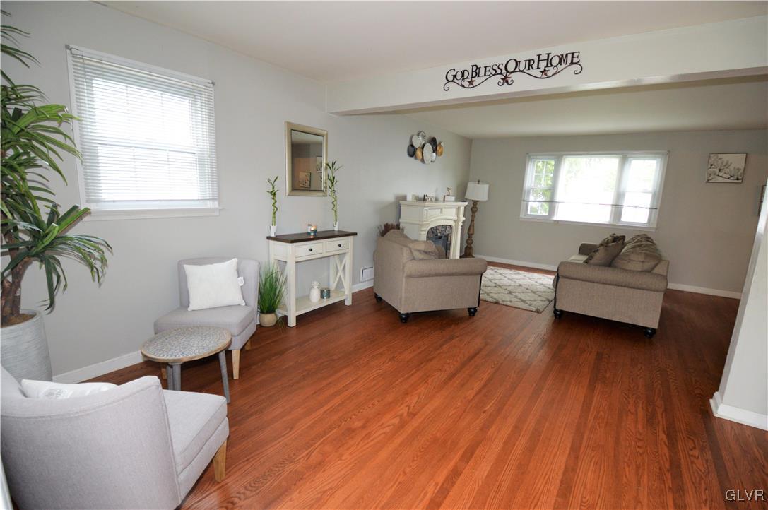 2249 Barrington Road Bethlehem, PA 18018 - Photo 9 of 43 Gallery Image 9
