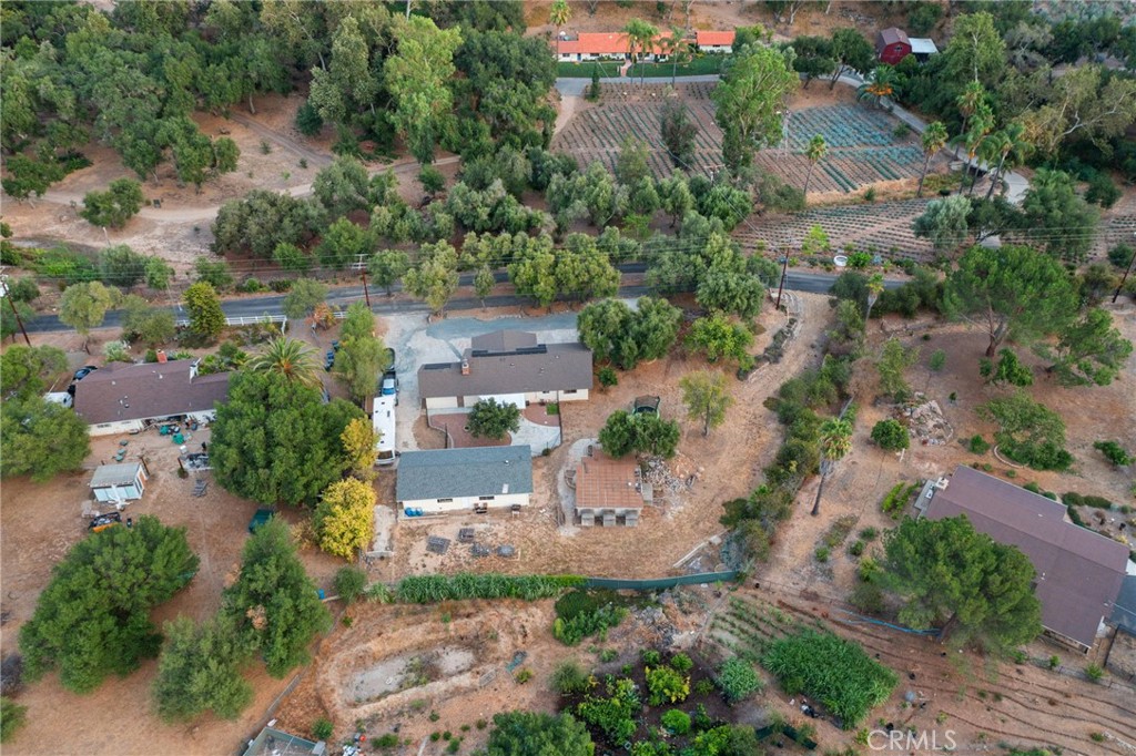 40040 Ross Road Fallbrook, CA 92028 - Photo 25 of 27 an aerial view of a house with a yard