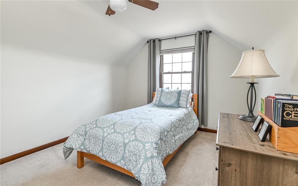 813 Geyer Road Pittsburgh, PA 15212 - Photo 16 of 25 Gallery Image 16