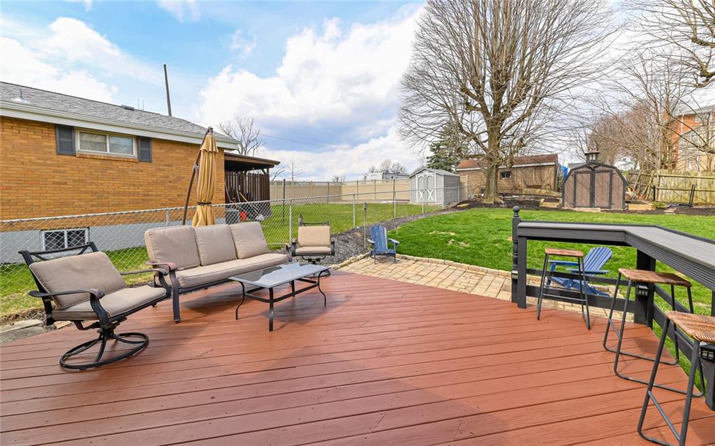 813 Geyer Road Pittsburgh, PA 15212 - Photo 21 of 25 Gallery Image 21