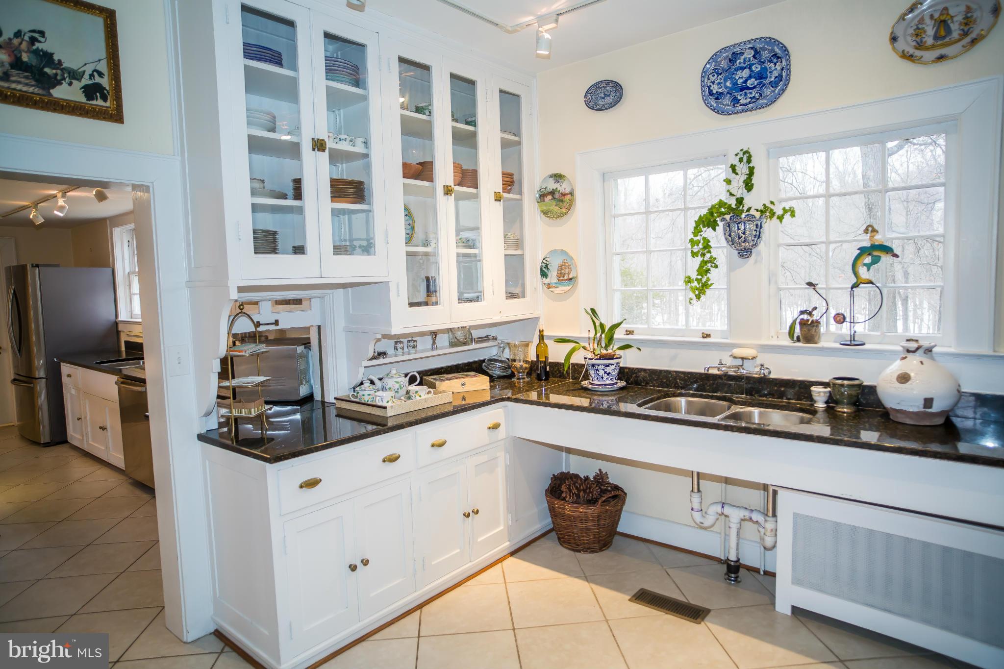 1714 Zulla Road Middleburg, VA 20117 - Photo 7 of 30 Kitchen