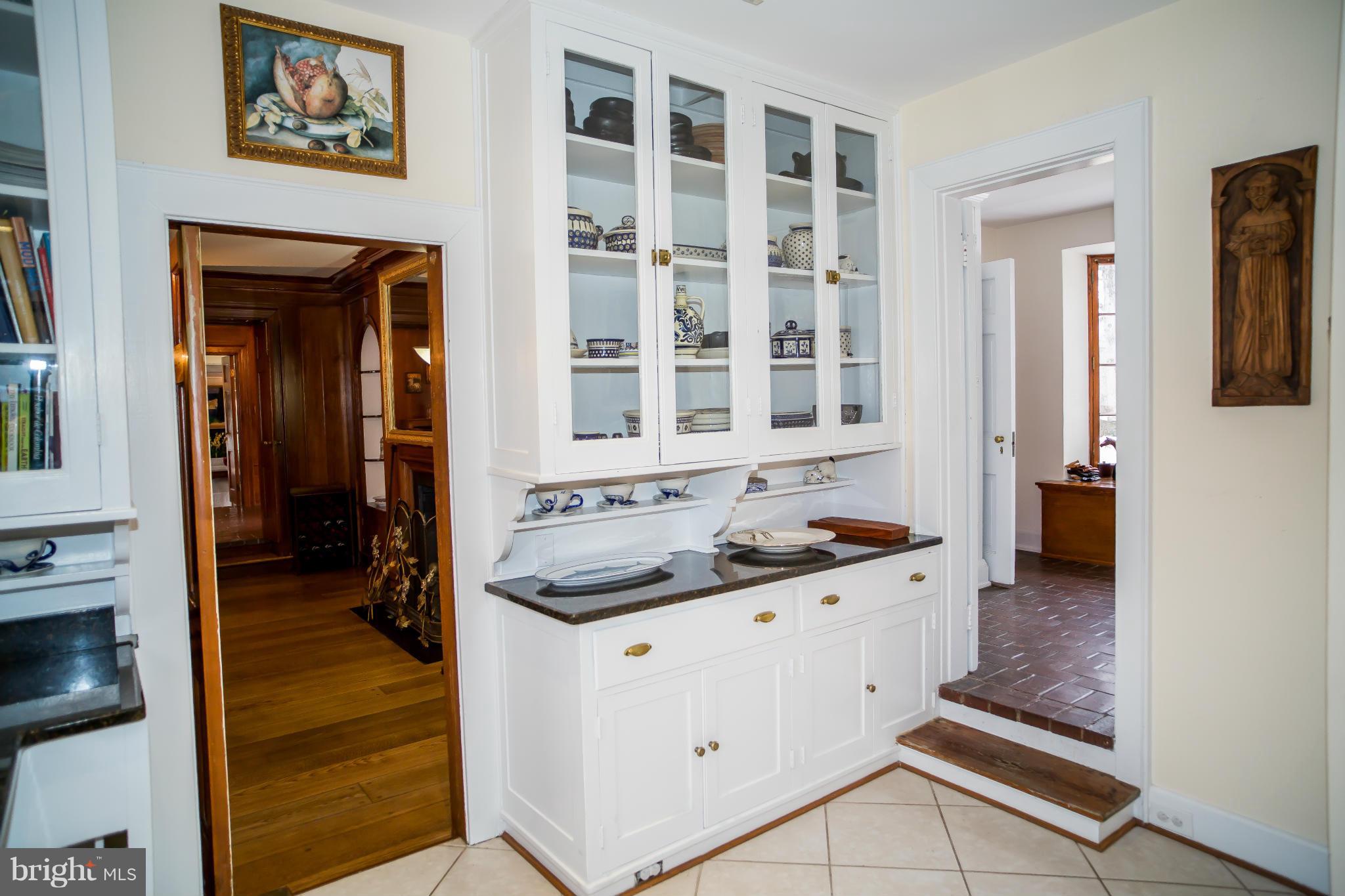 1714 Zulla Road Middleburg, VA 20117 - Photo 8 of 30 Kitchen