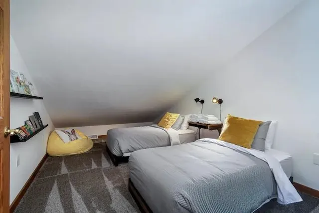 $2,610 | 6011 South, Unit 6011, McFarland, WI 53558