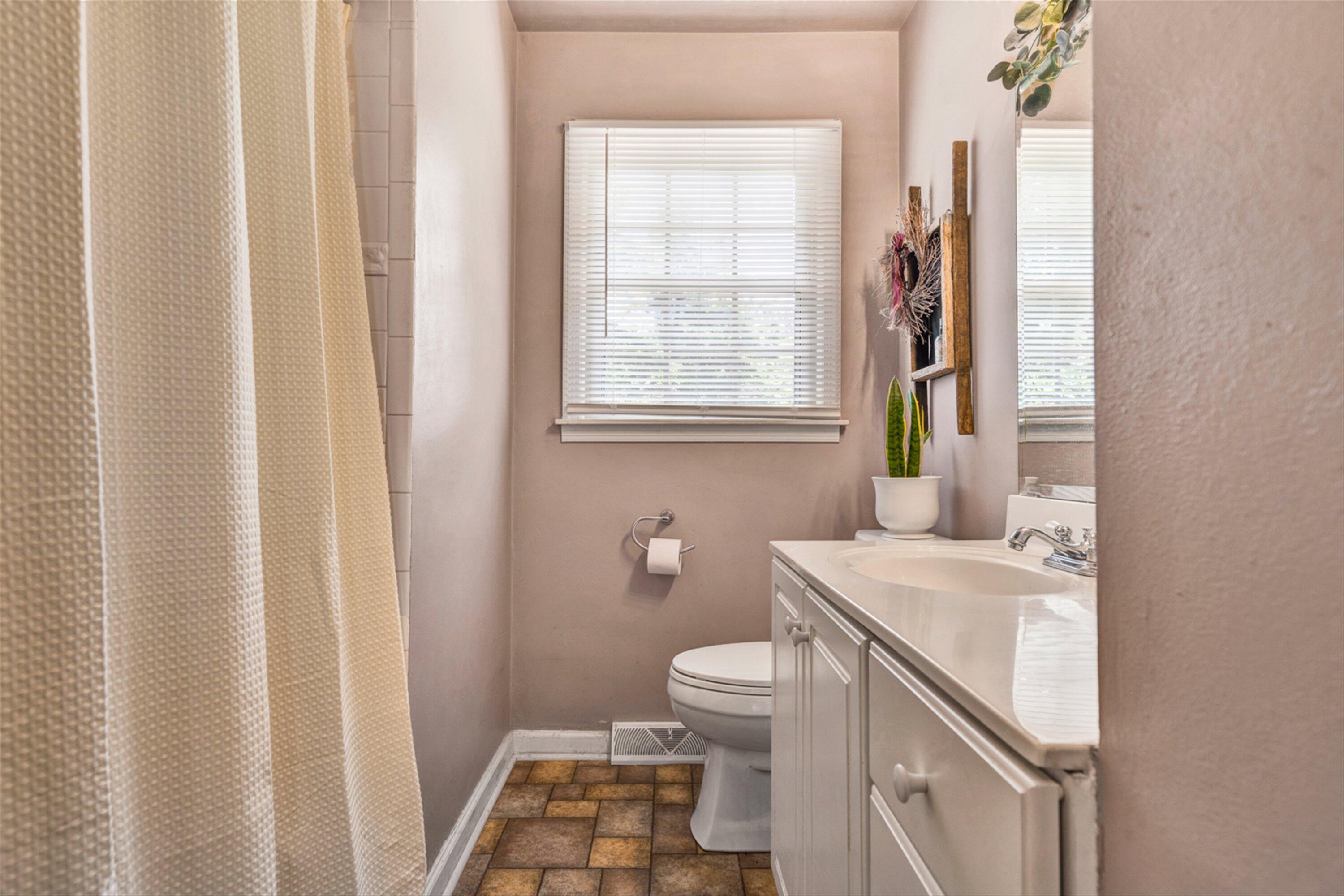 719 Mason Road Vinton, VA 24179 - Photo 23 of 31 23-DSC02850