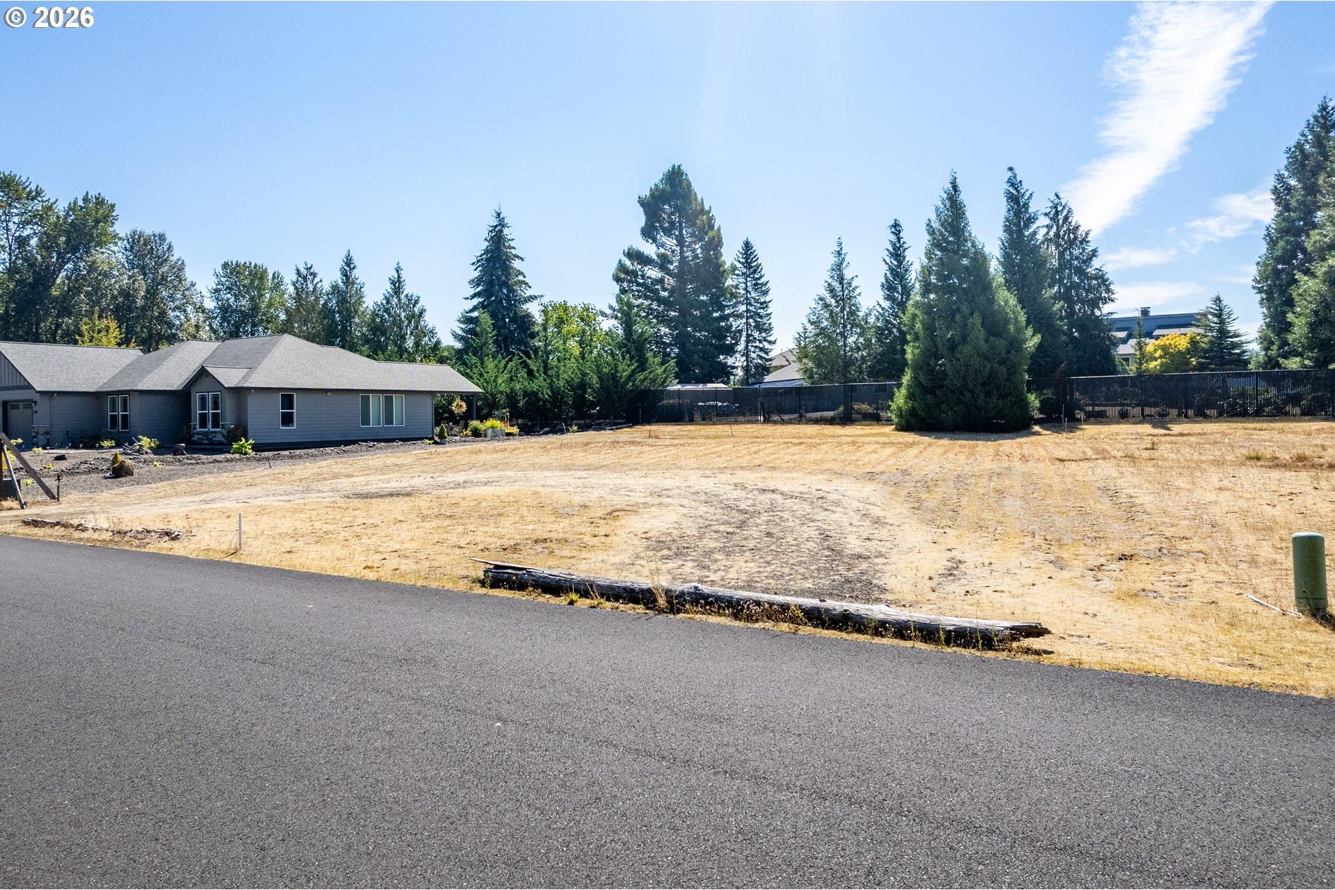 211 Columbia Point Road Longview, WA 98632 - Photo 1 of 13 Gallery Image 1