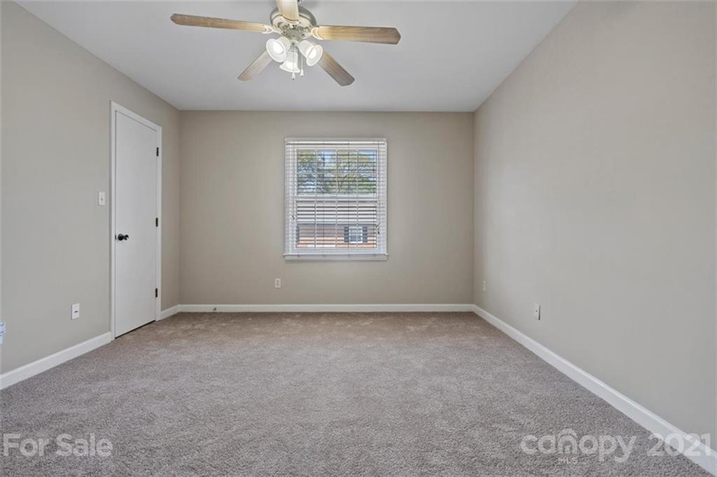 3722 Park Road, Unit C Charlotte, NC 28209 - Photo 12 of 16 Gallery Image 12