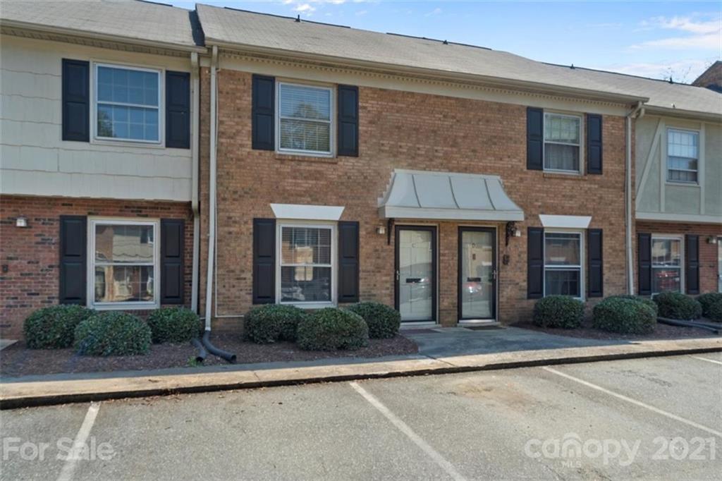 3722 Park Road, Unit C Charlotte, NC 28209 - Photo 7 of 16 Gallery Image 7