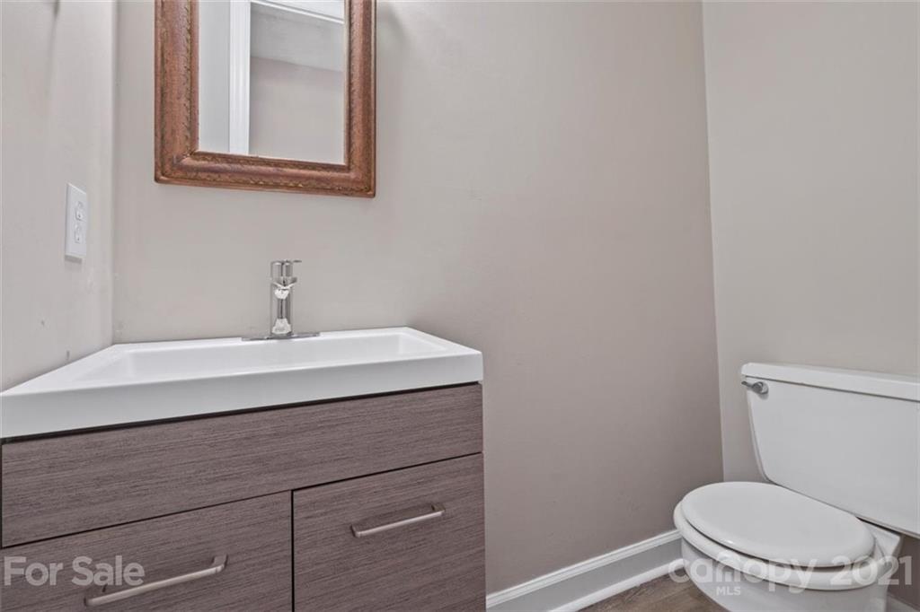 3722 Park Road, Unit C Charlotte, NC 28209 - Photo 10 of 16 Gallery Image 10