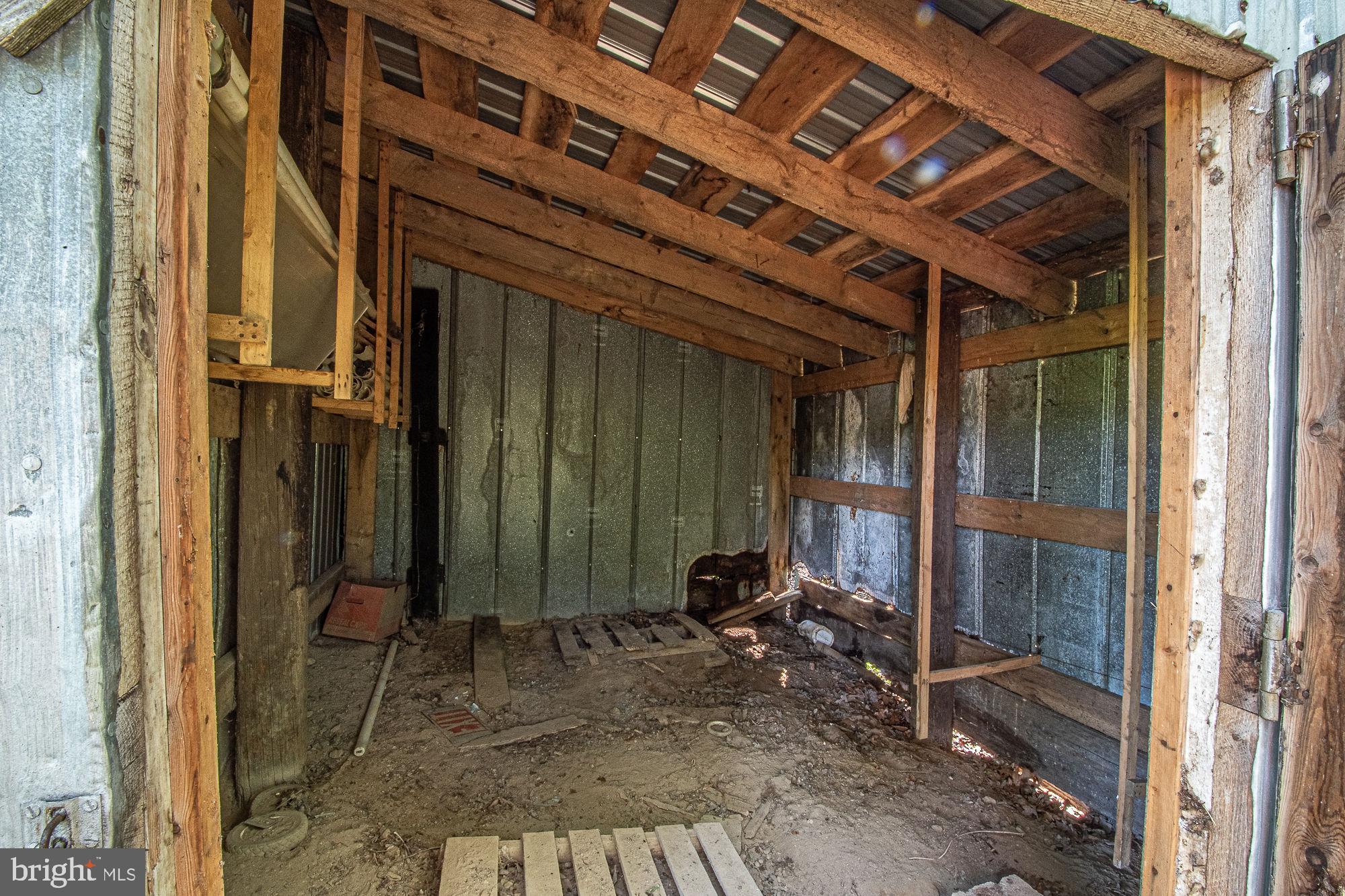 147 Rollins Ford Road Amissville, VA 20106 - Photo 32 of 73 Bring the Chickens & Goats!