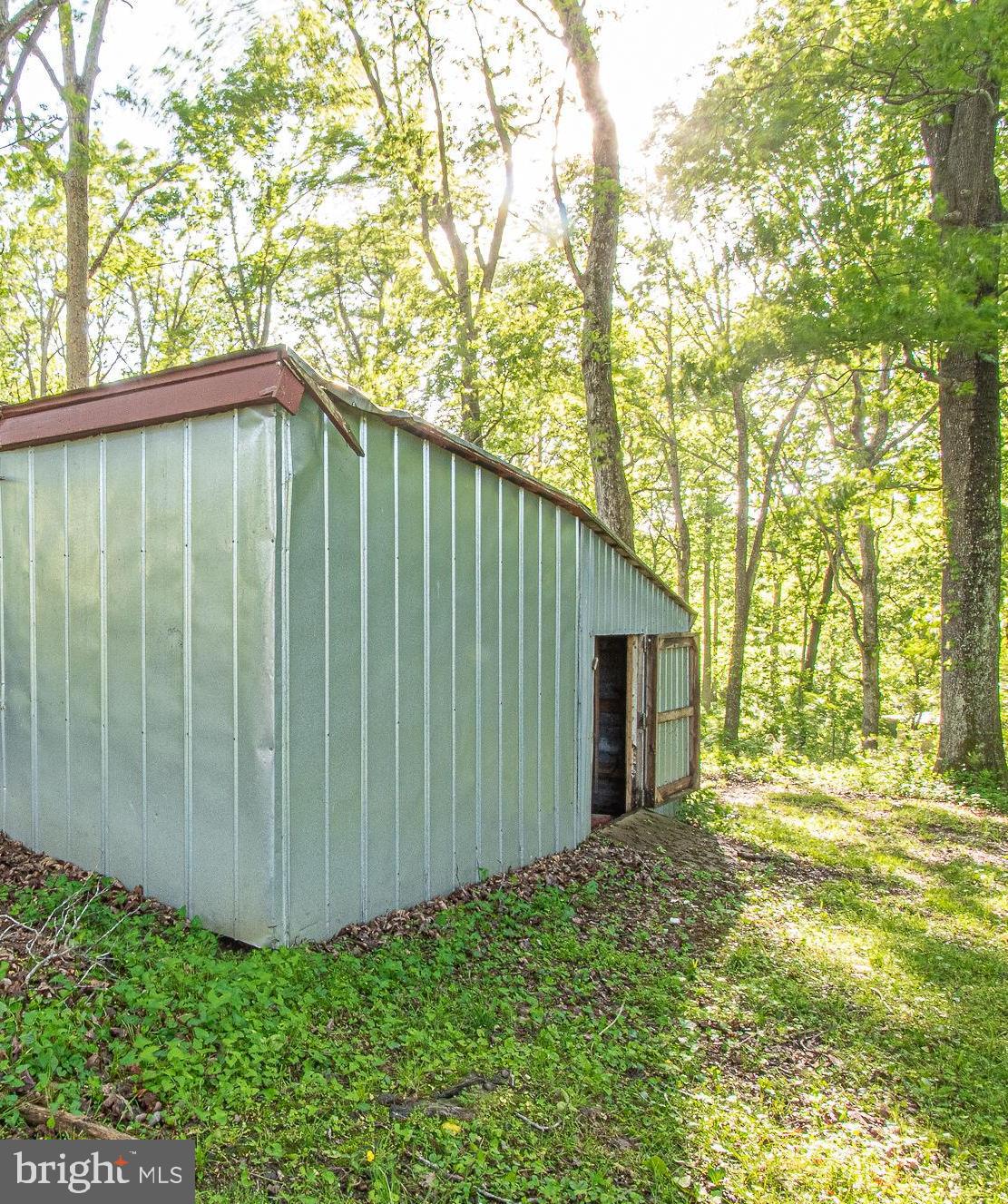 147 Rollins Ford Road Amissville, VA 20106 - Photo 61 of 73 Large Building for Chickens or storage
