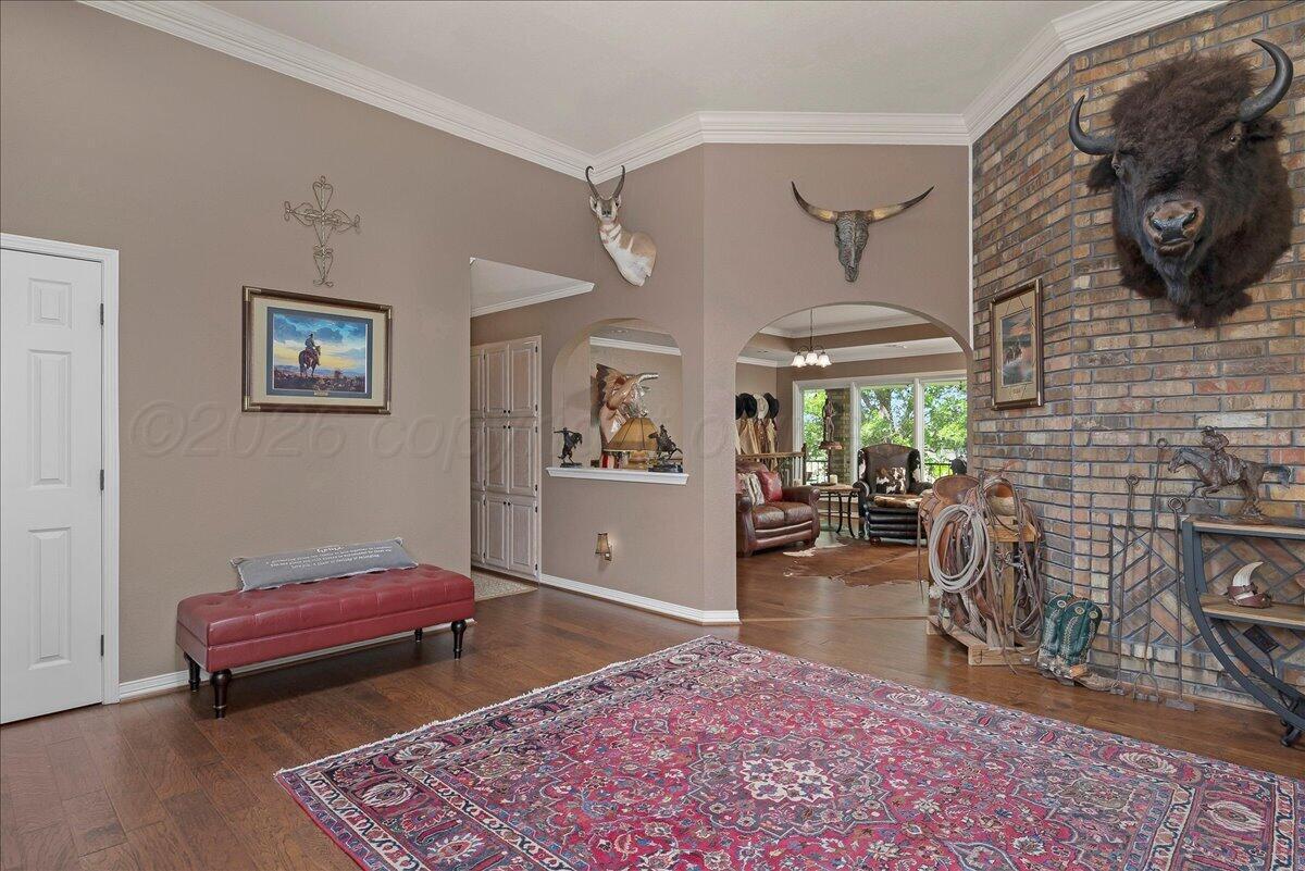 5 Locke Place Amarillo, TX 79124 - Photo 4 of 53 a living room with furniture and a rug