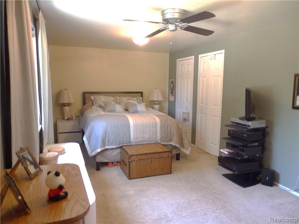 24156 Woodham Road Novi, MI 48374 - Photo 16 of 41