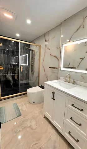 $389,457 | 620 Briarwood Circle, Unit 143, Hollywood, FL 33024