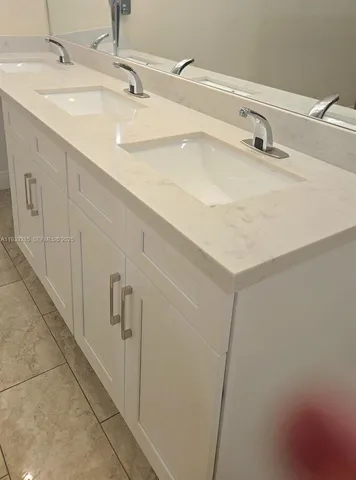 $389,457 | 620 Briarwood Circle, Unit 143, Hollywood, FL 33024