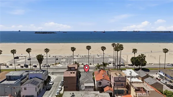 $3,100 | 5267 East Ocean Boulevard, Unit 4, Long Beach, CA 90803