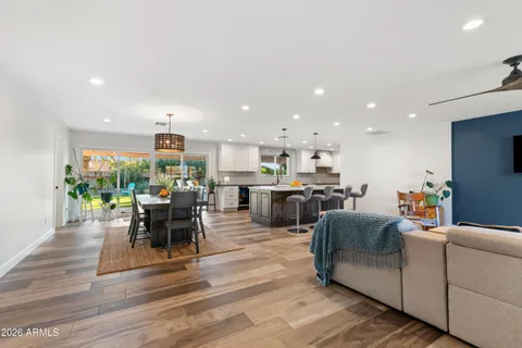 $1,250,000 | 8571 East Vía De Encanto, Scottsdale, AZ 85258