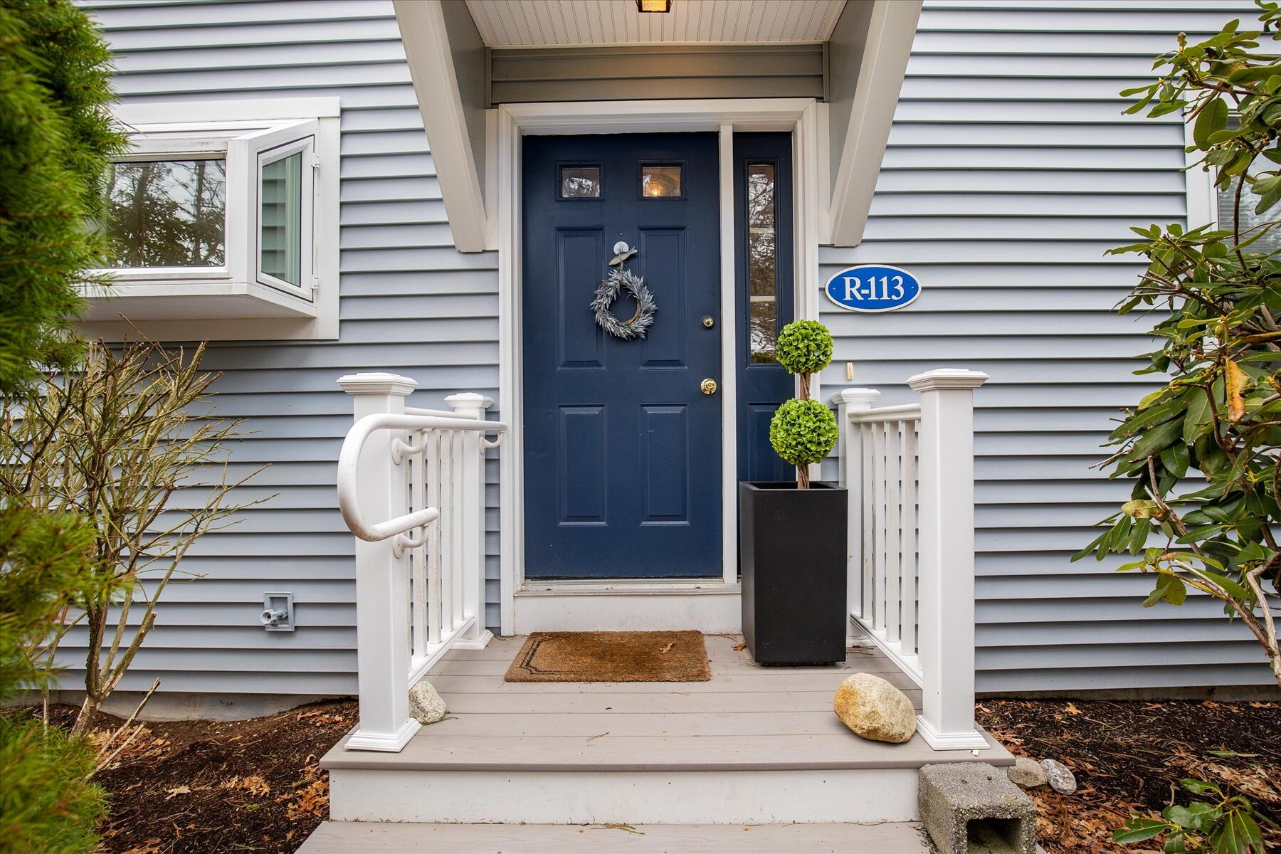 113 Shellback Way, Unit 113 Mashpee, MA 02649 - Photo 2 of 32 10-MG_2477-r