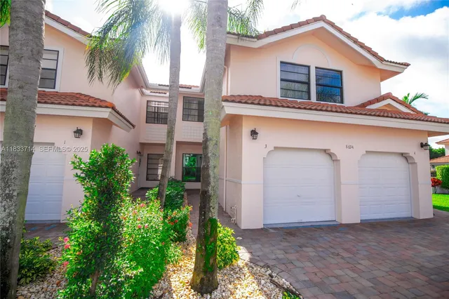 $525,000 | 8694 Vía Reale, Unit 61L, Boca Raton, FL 33496