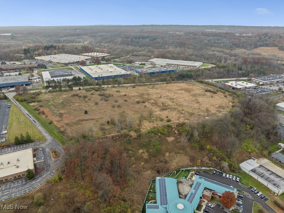 Rockside Rd Valley View Cleveland, OH 44125 - Photo 16 of 39 Drone / aerial view of industrial structures and a pool