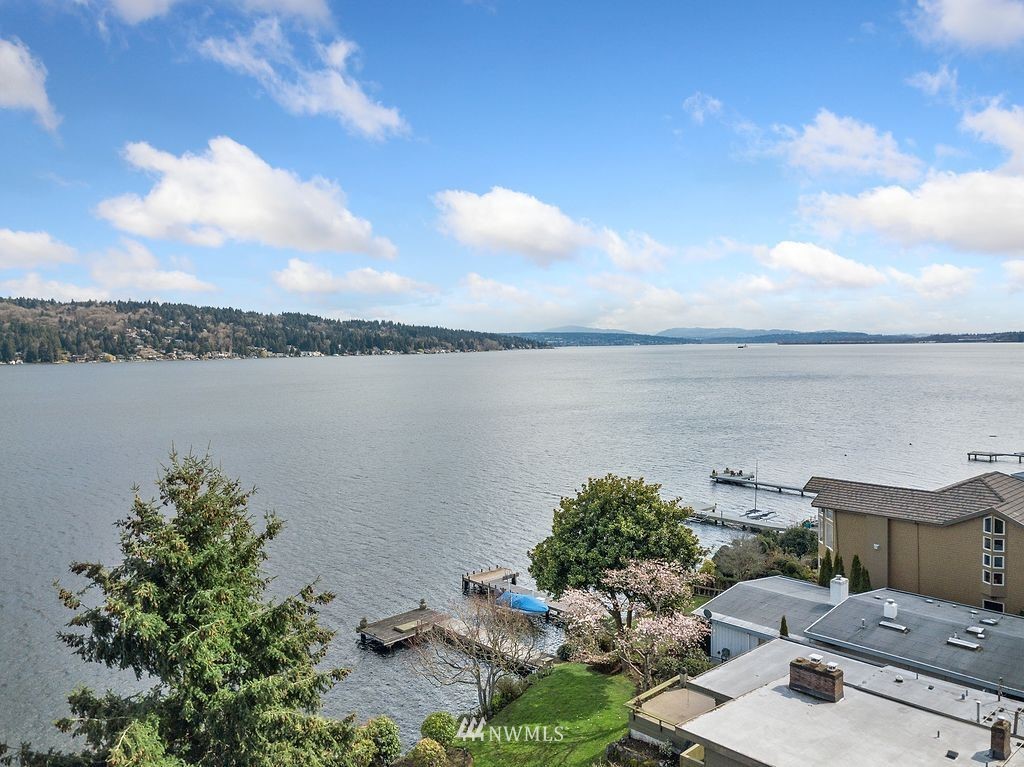 13242 Riviera Place Northeast Seattle, WA 98125 - Photo 36 of 40