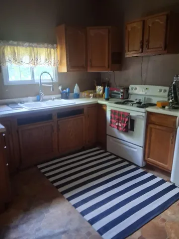 $350,000 | 1175 Hammond Road, Hastings, MI 49058