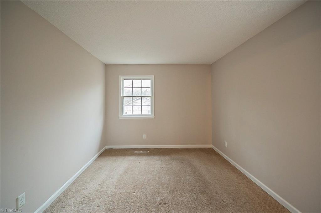 711 Shellhabour Boulevard Rural Hall, NC 27045 - Photo 8 of 17 Gallery Image 8