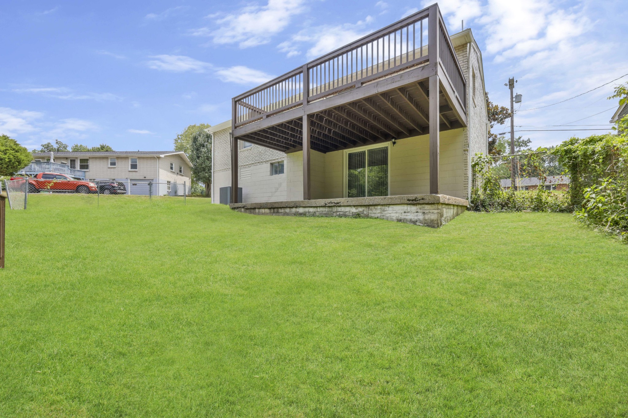 318 Bonnahurst Drive Hermitage, TN 37076 - Photo 15 of 30 a view of a house with a yard and sitting area