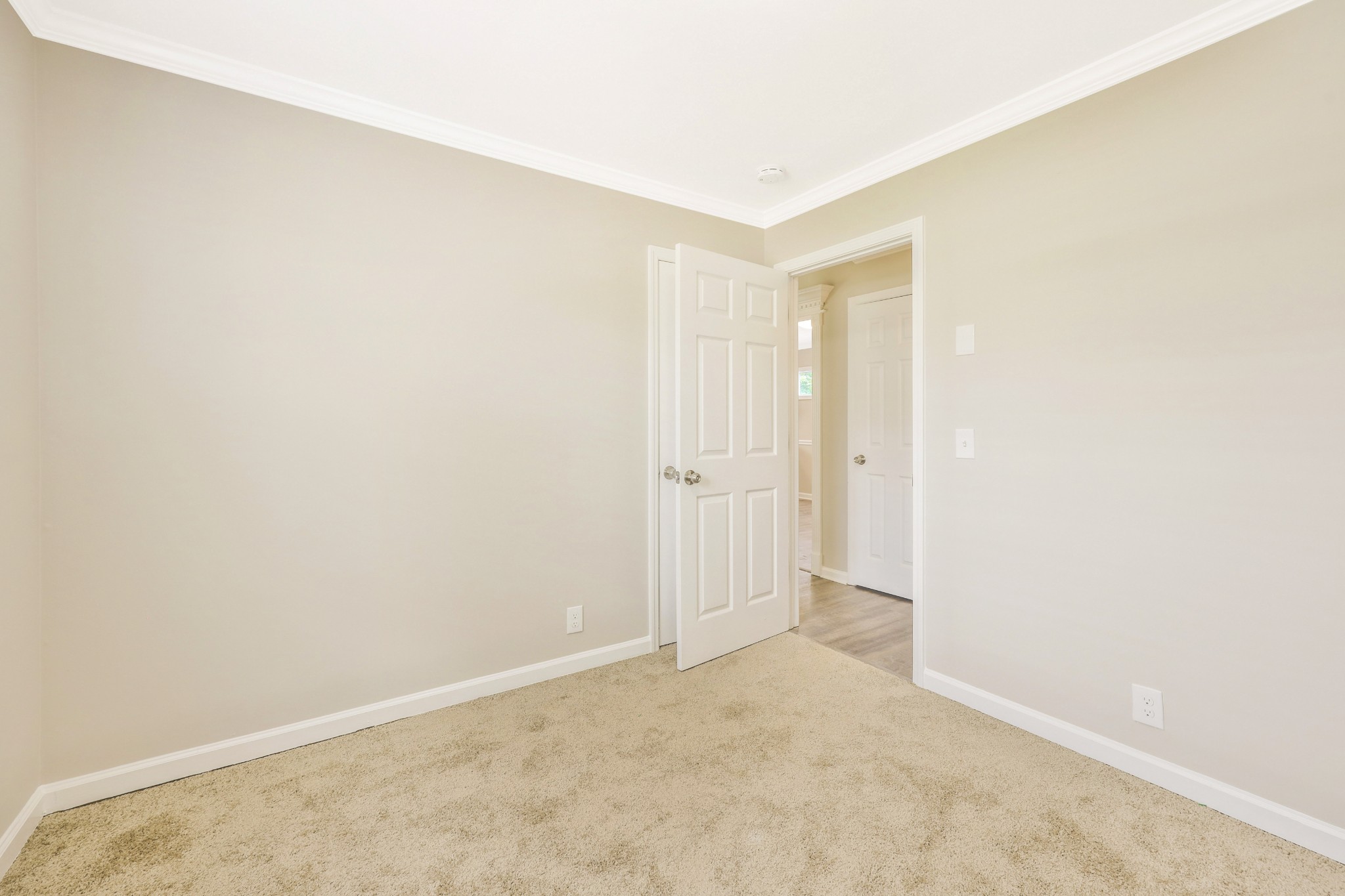 318 Bonnahurst Drive Hermitage, TN 37076 - Photo 22 of 30 a view of an empty room