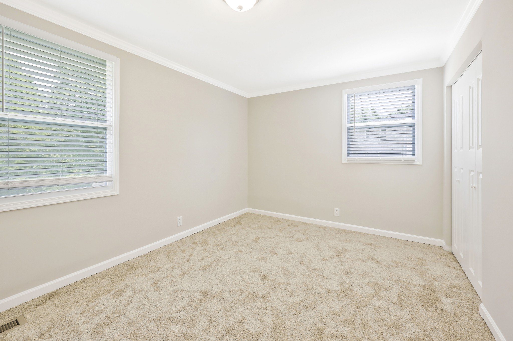 318 Bonnahurst Drive Hermitage, TN 37076 - Photo 23 of 30 an empty room with a window