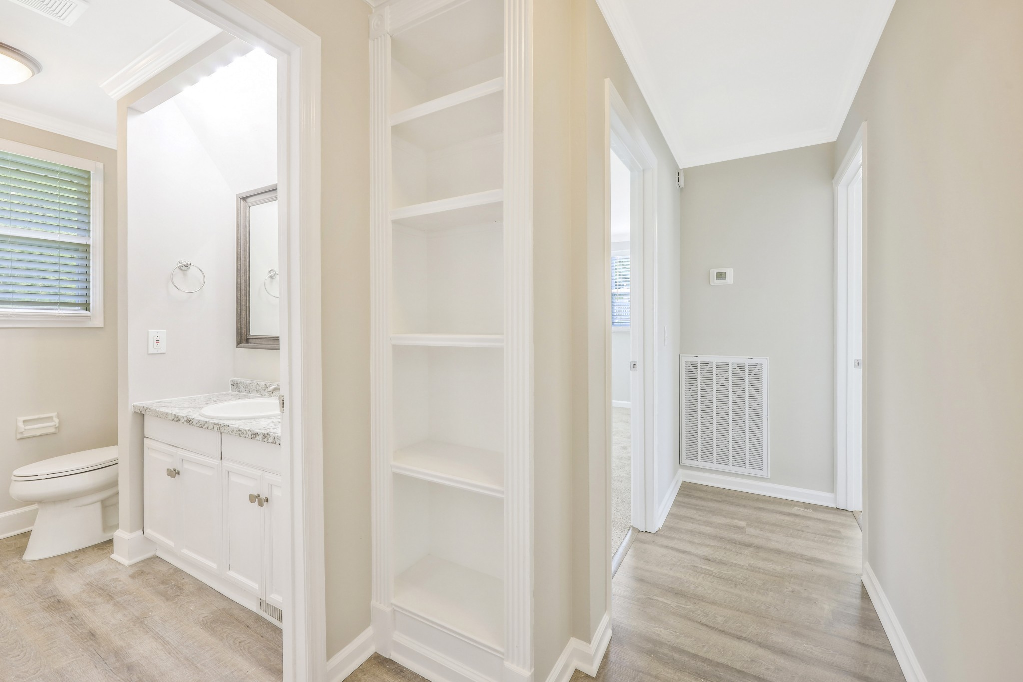 318 Bonnahurst Drive Hermitage, TN 37076 - Photo 10 of 30