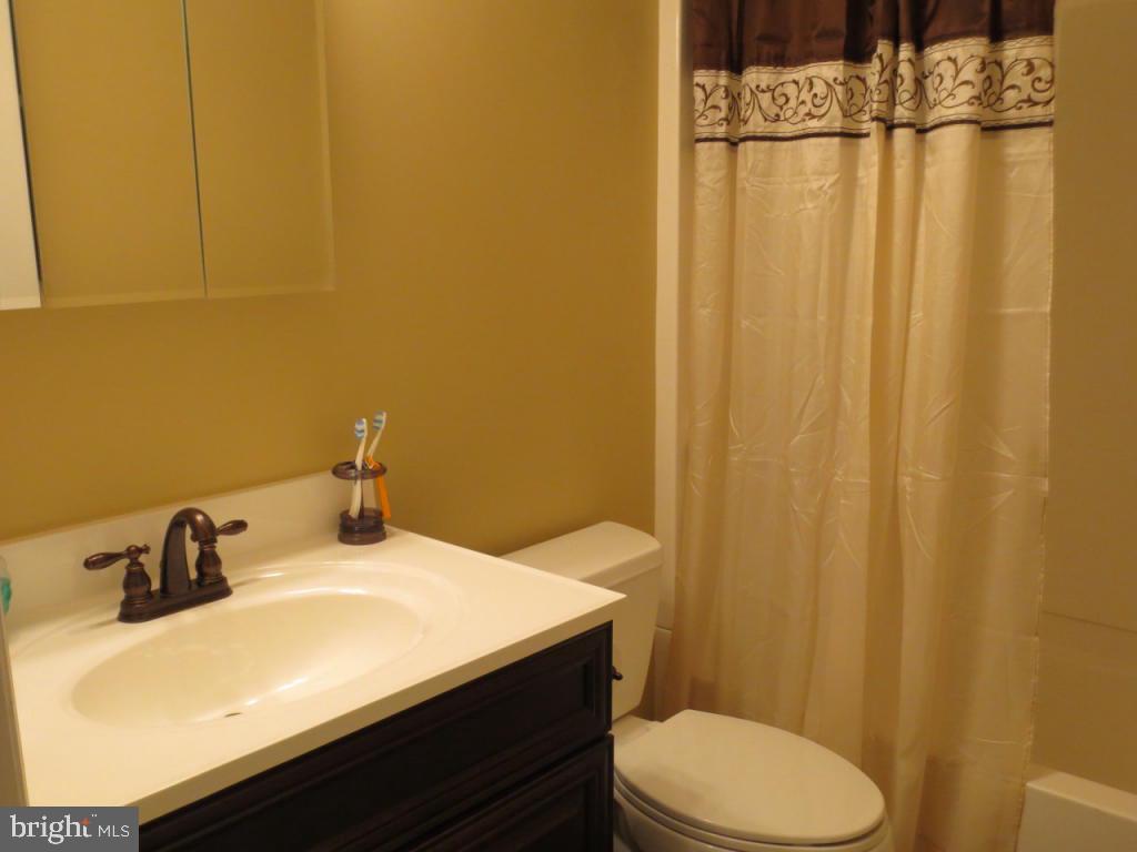 352 Dohner Drive Lancaster, PA 17602 - Photo 12 of 16