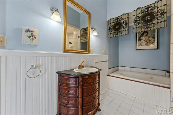 $595,000 | 405 North 3rd Street, Louisiana, MO 63353
