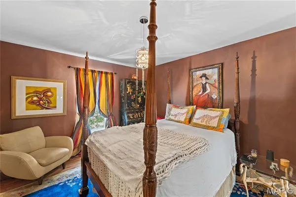 $595,000 | 405 North 3rd Street, Louisiana, MO 63353