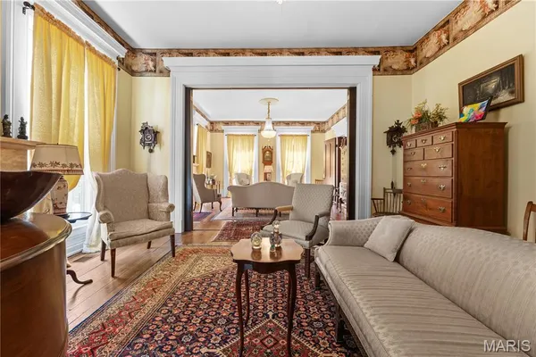 $595,000 | 405 North 3rd Street, Louisiana, MO 63353