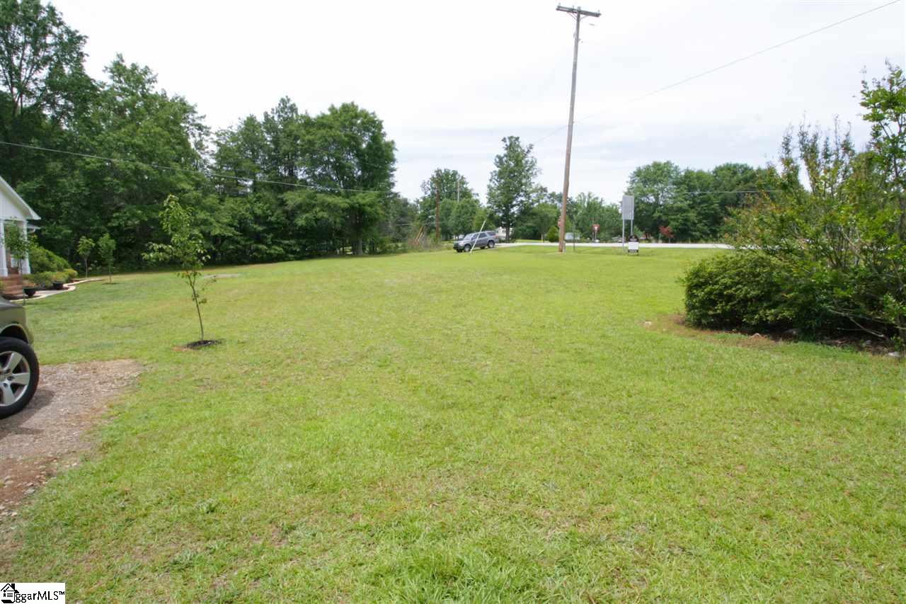 711 Cherokee Trail Easley, SC 29640 - Photo 33 of 36