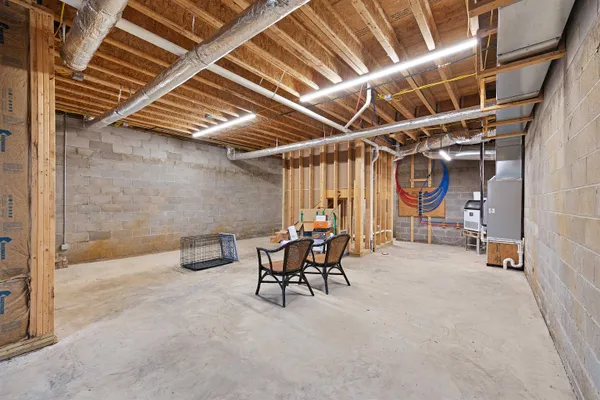 a view of a storage & utility room