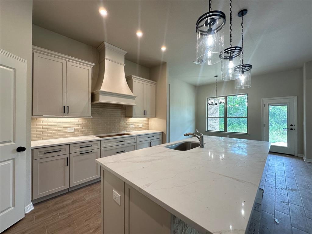 131 Lasso Loop Lorena, TX 76655 - Photo 14 of 31 Gallery Image 14