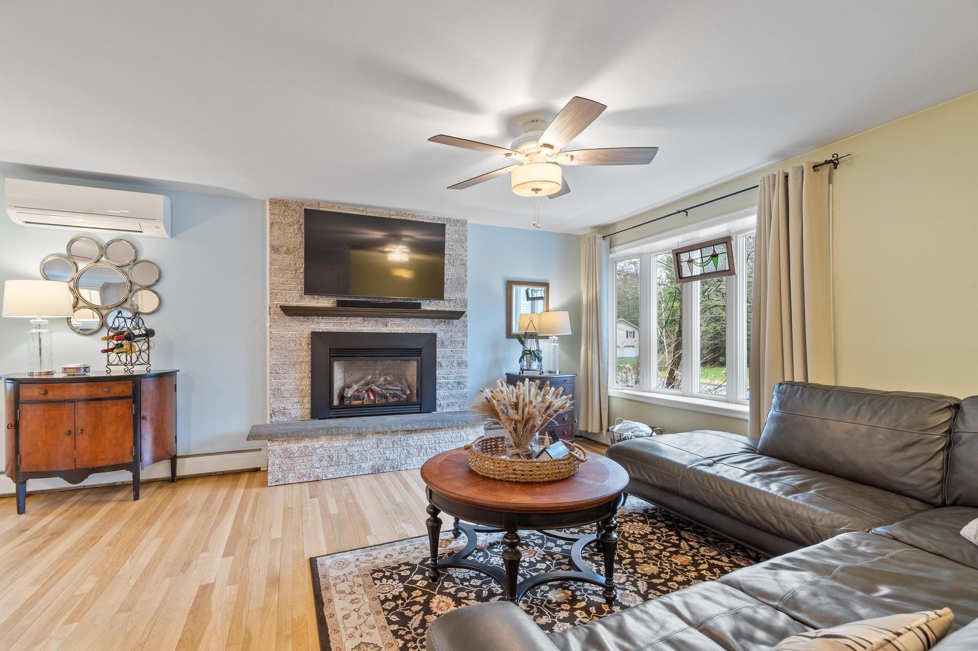 3 Westgate Road Derry, NH 03038 - Photo 11 of 48