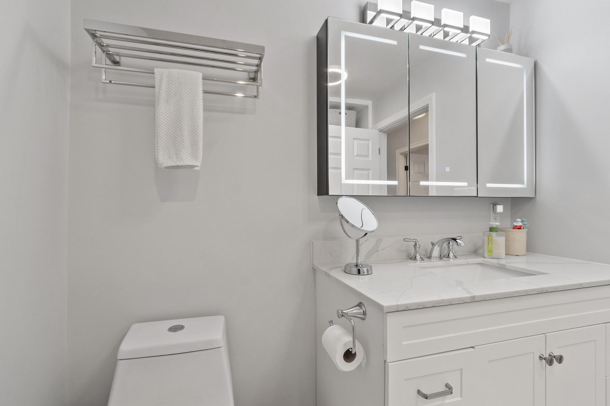 3 Westgate Road Derry, NH 03038 - Photo 28 of 48