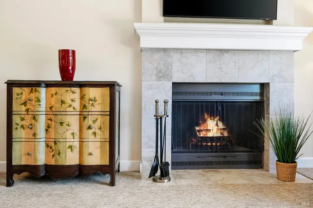 $1,020,000 | 833 Augusta Circle, Napa, CA 94558